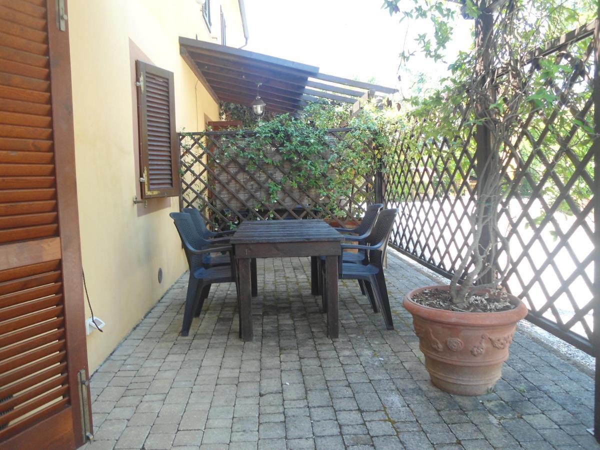 Agriturismo Le Pescine Vada Exterior foto